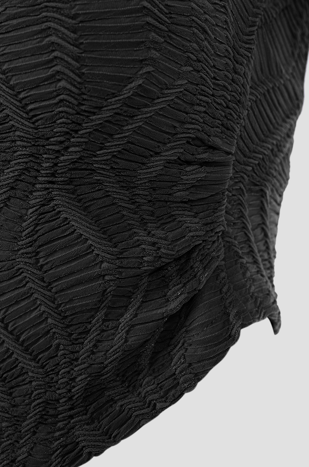 Waves Top Black