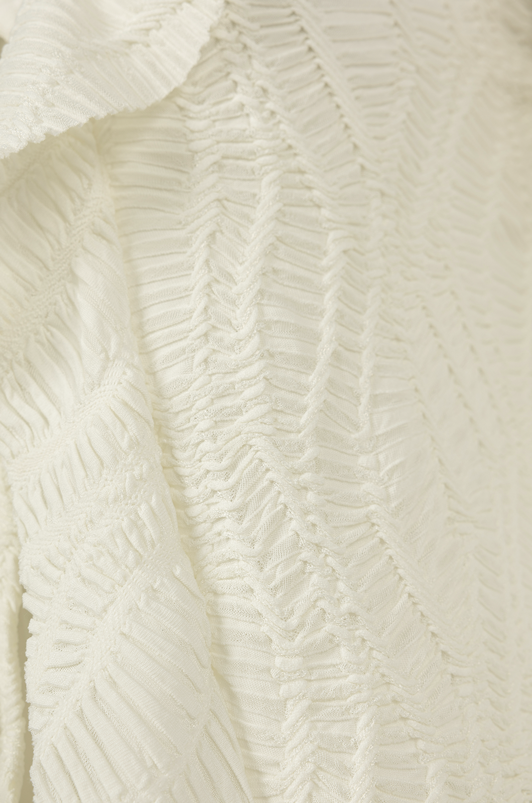 Ruffled Blouse Off-white