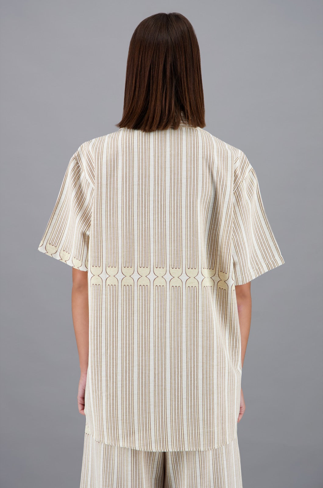 Tableware Shirt White & Beige Print