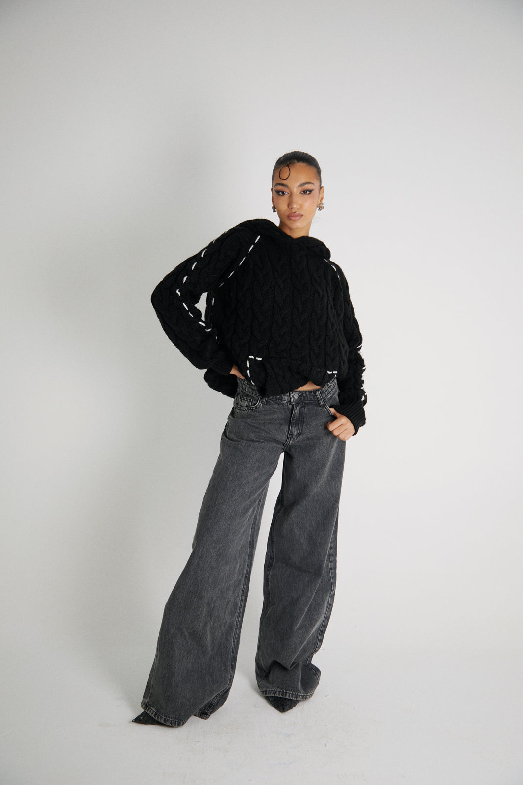 Cable Knit Pullover Black