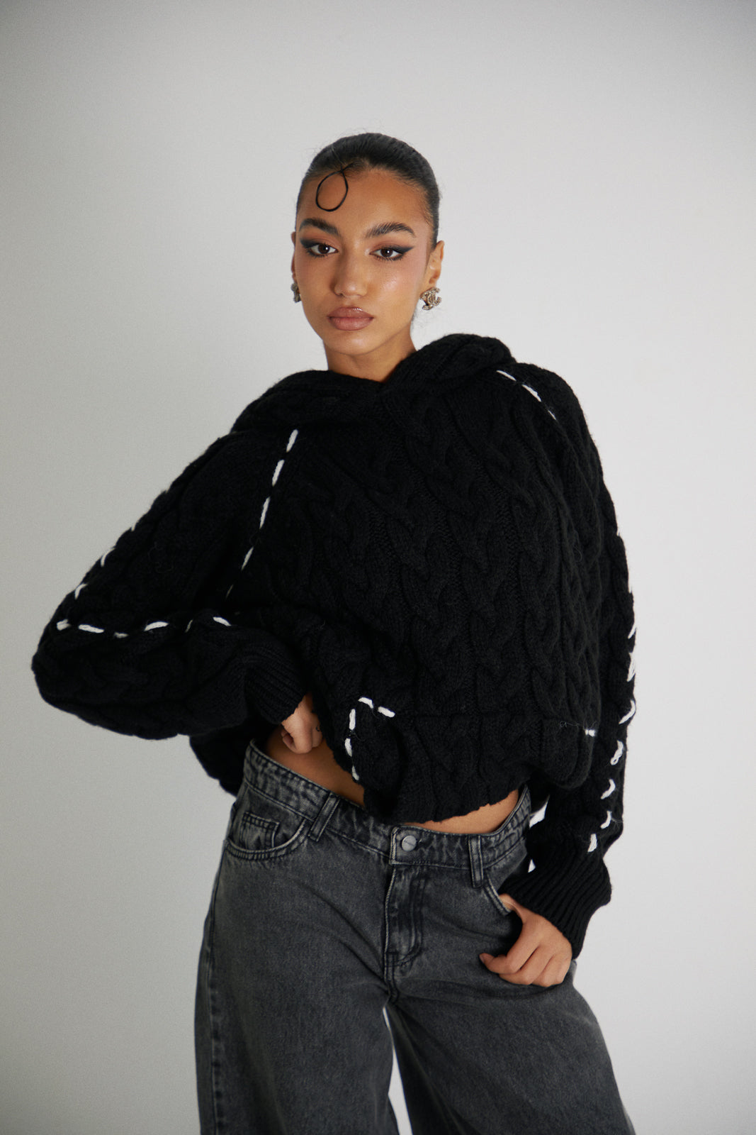 Cable Knit Pullover Black