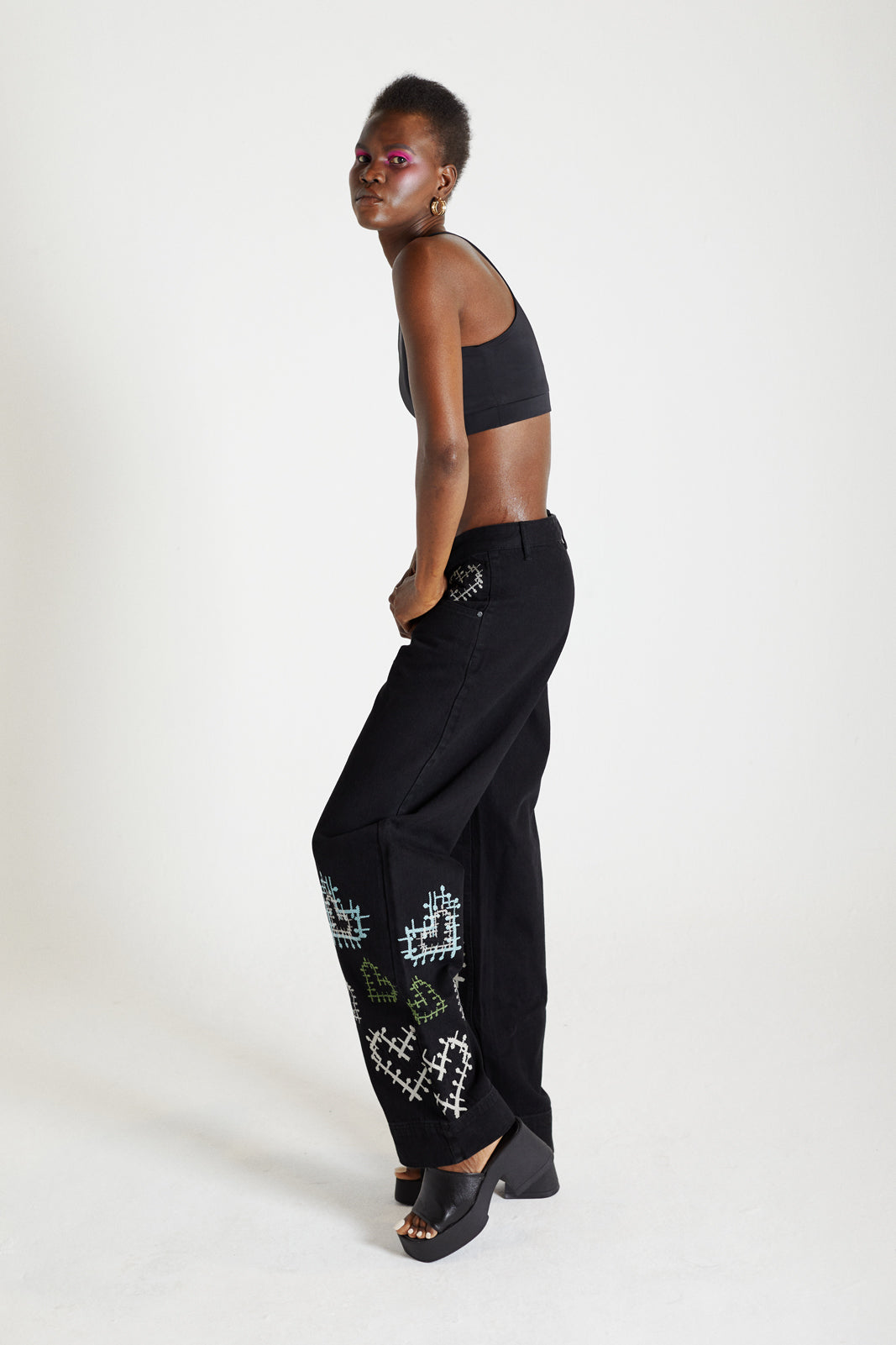 Heart Me Sports Bra Black