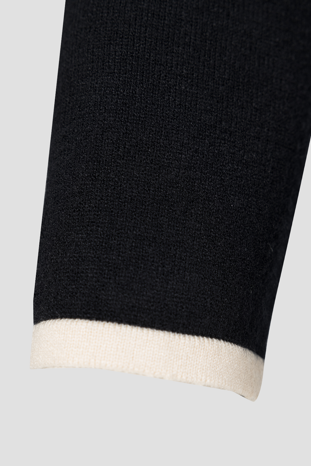 Fitted Knit Hoodie Black