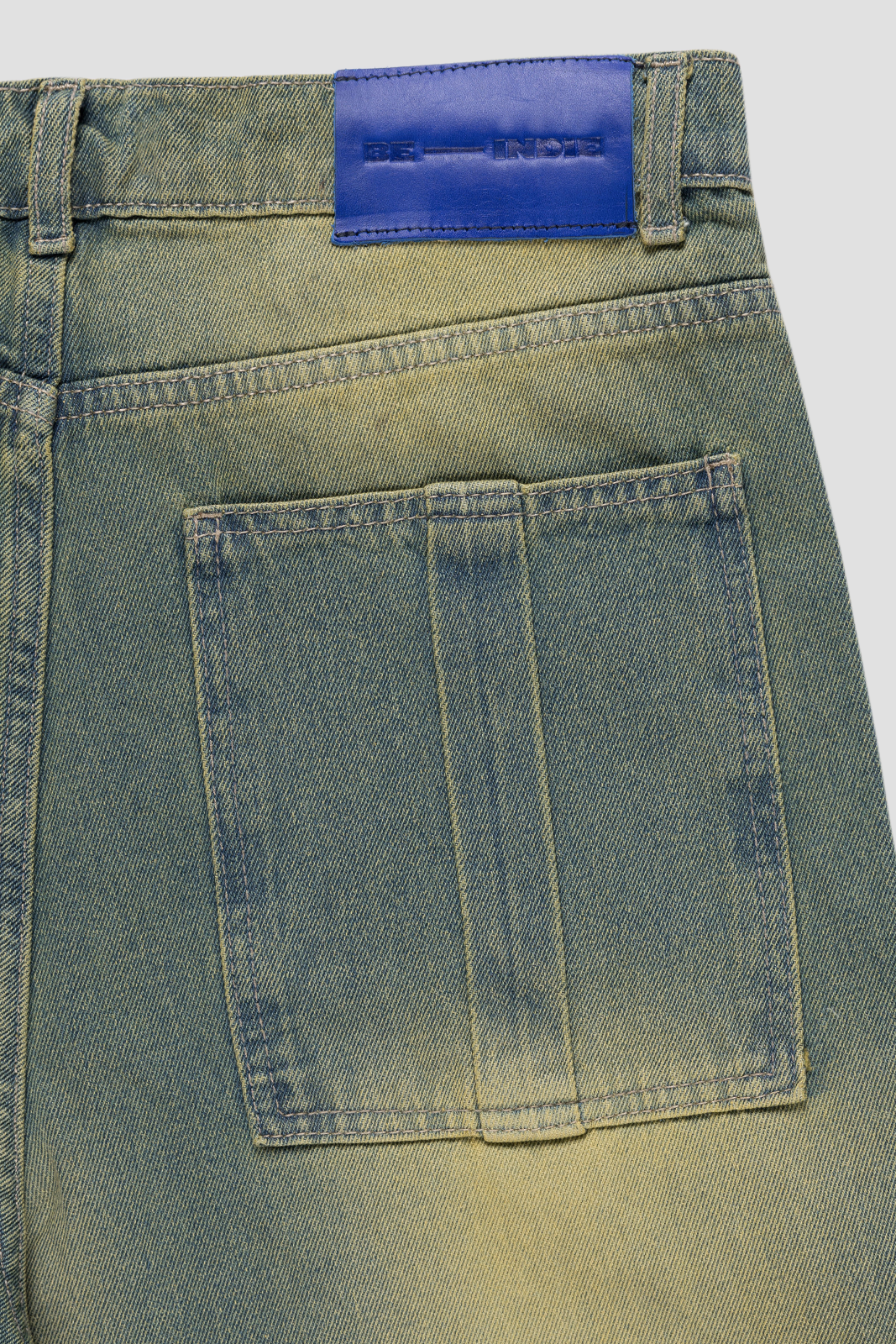 Squared Up Jeans Dirty Blue