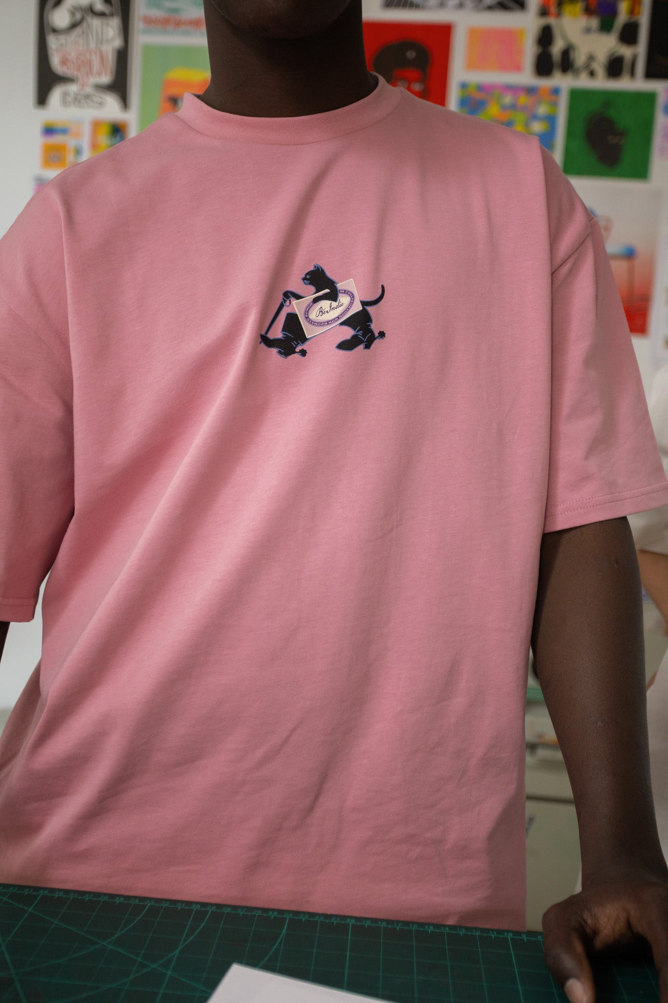 Feline T-Shirt Pink