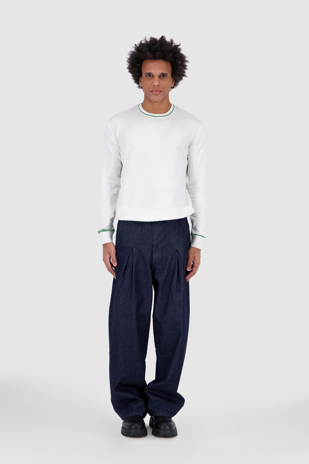 Long Sleeves Contrast T-Shirt - Off white With Green