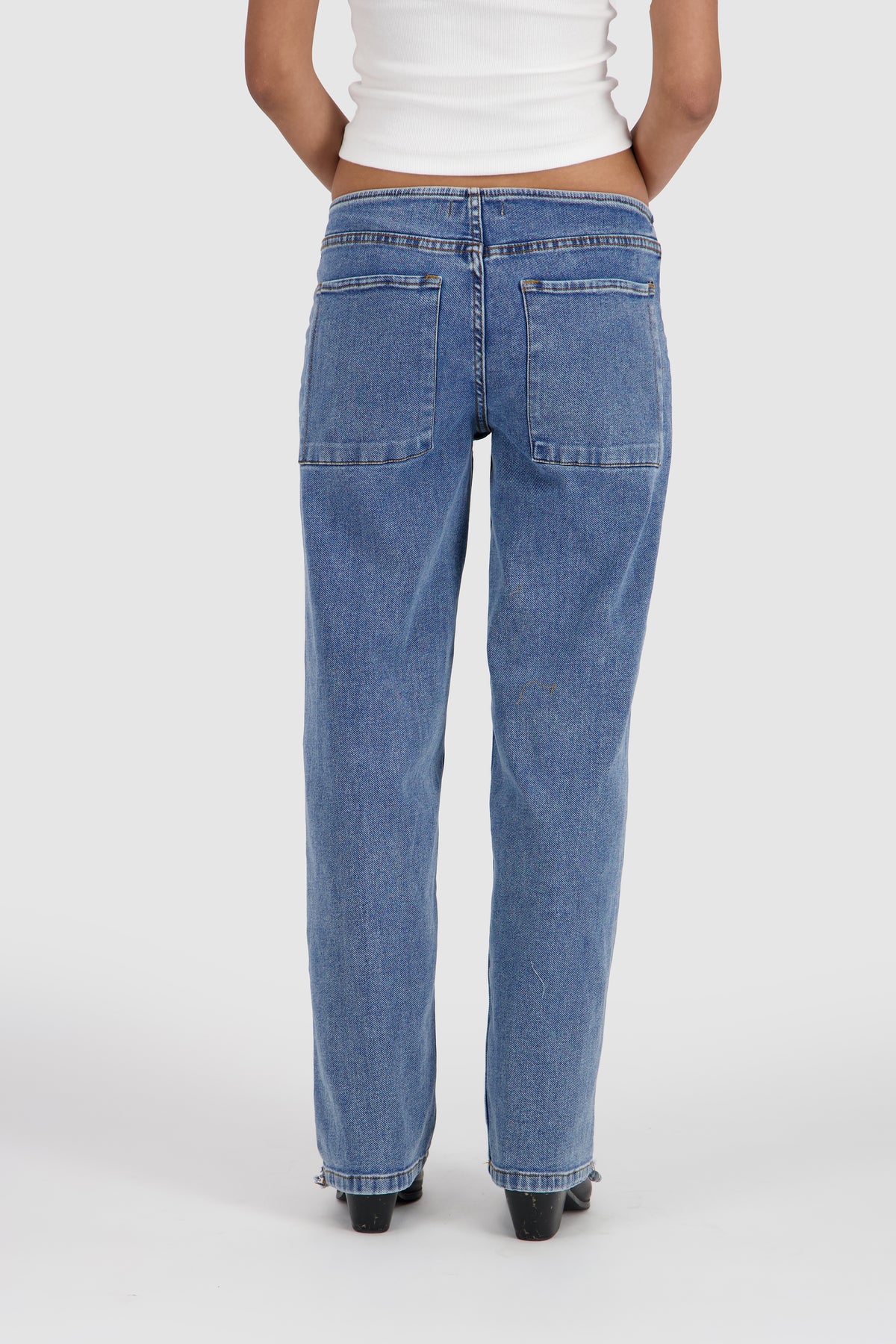 Square Pocket Jeans -LA Blue