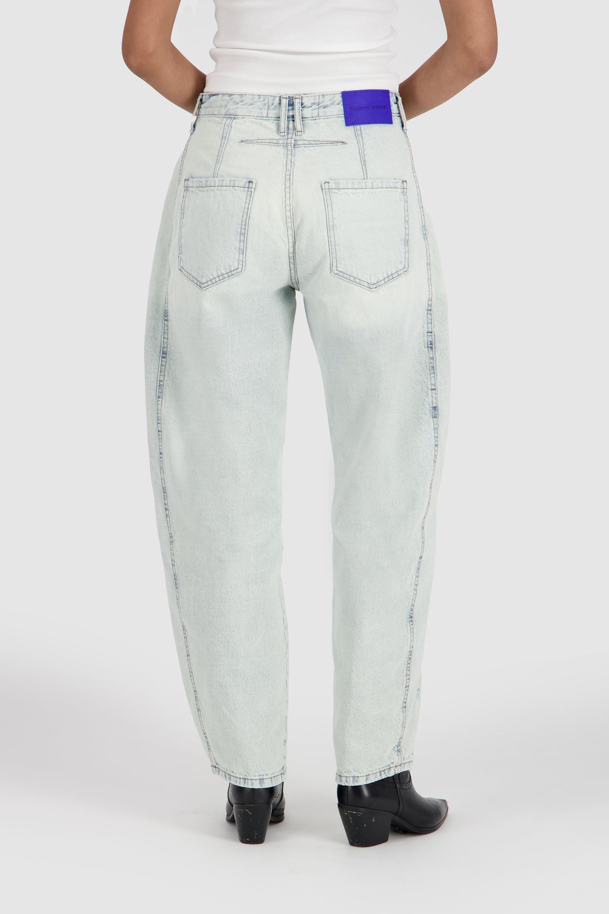 Barrel Jeans -Stone Ice Blue