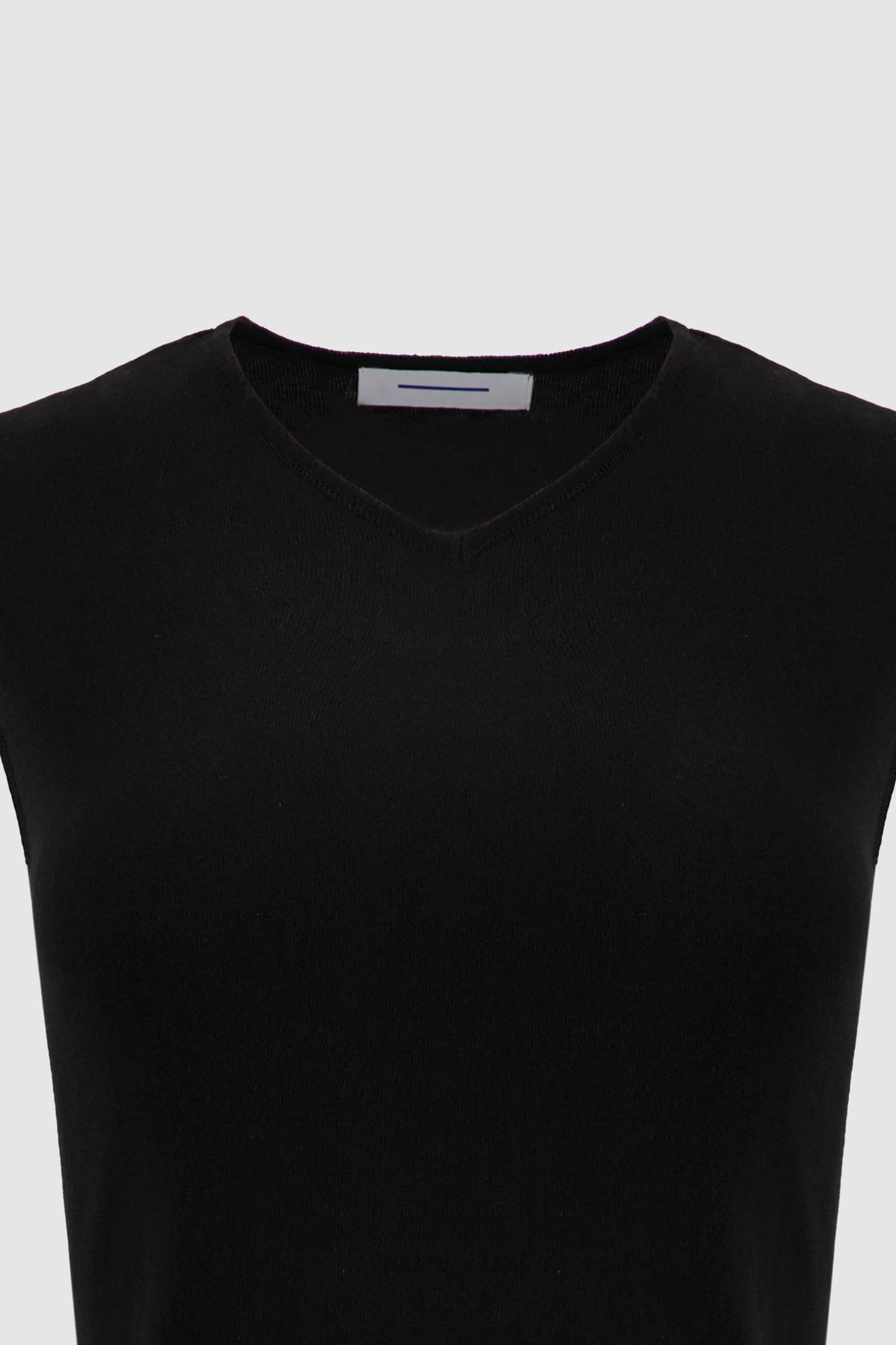 High V Top -Black