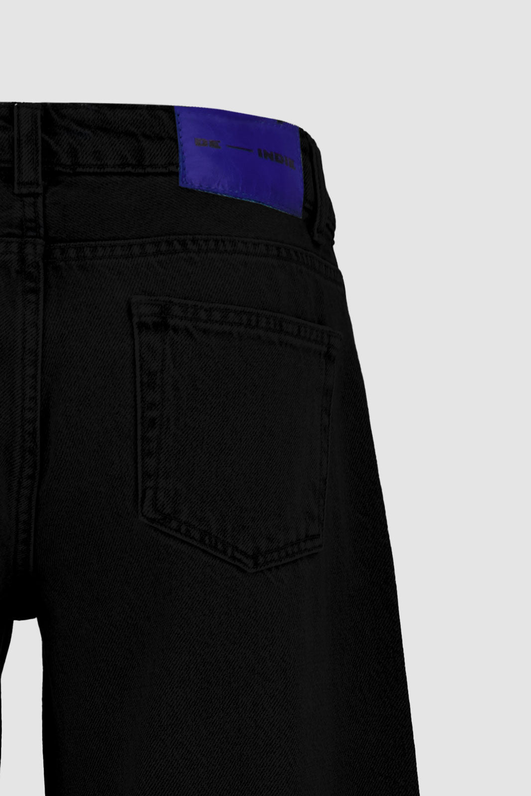 Straight Leg - Black Wash