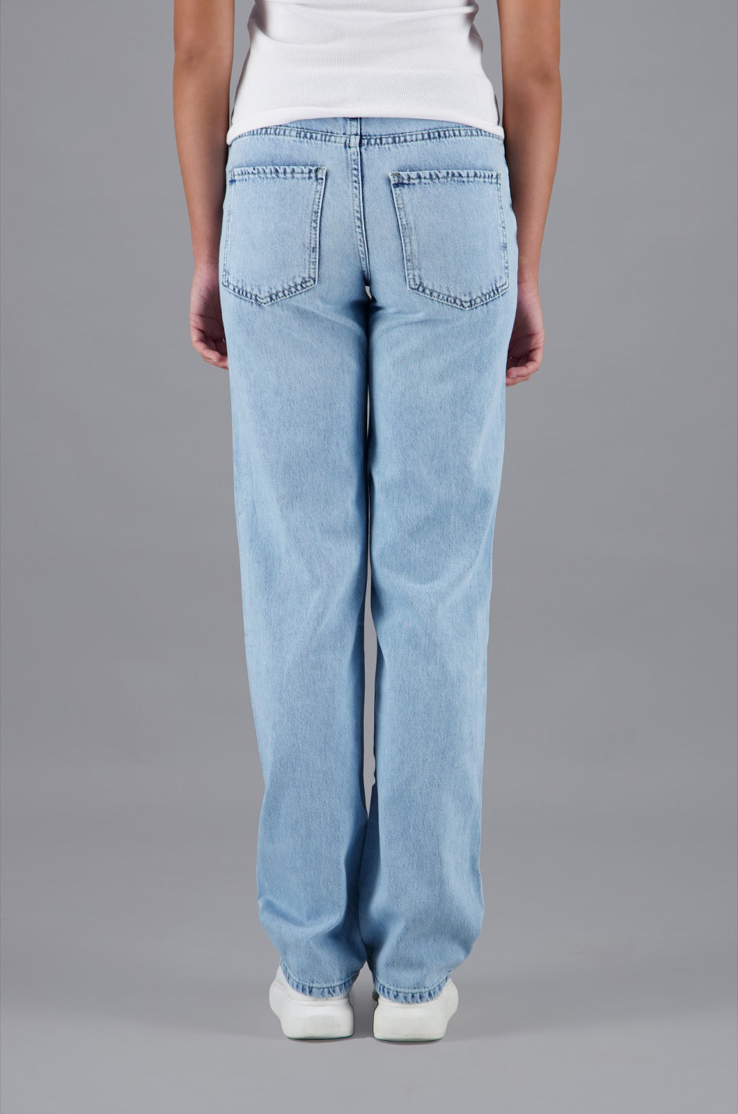 Straight Leg Jeans Sky Blue