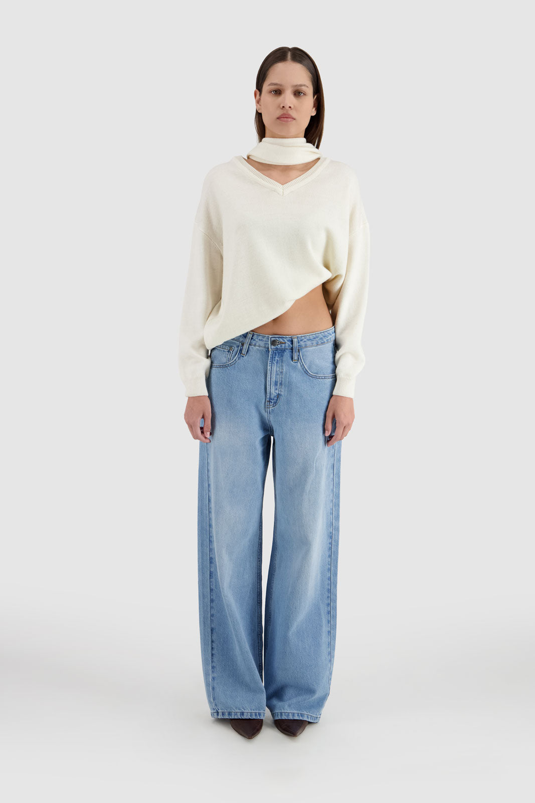 Scarf Sweater White