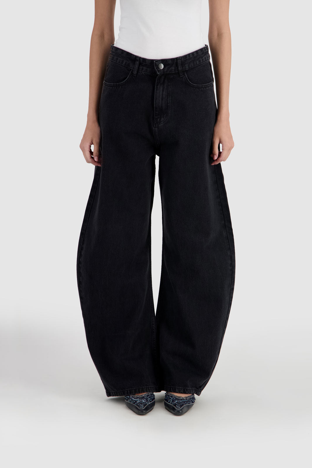 Barrel Jeans Black