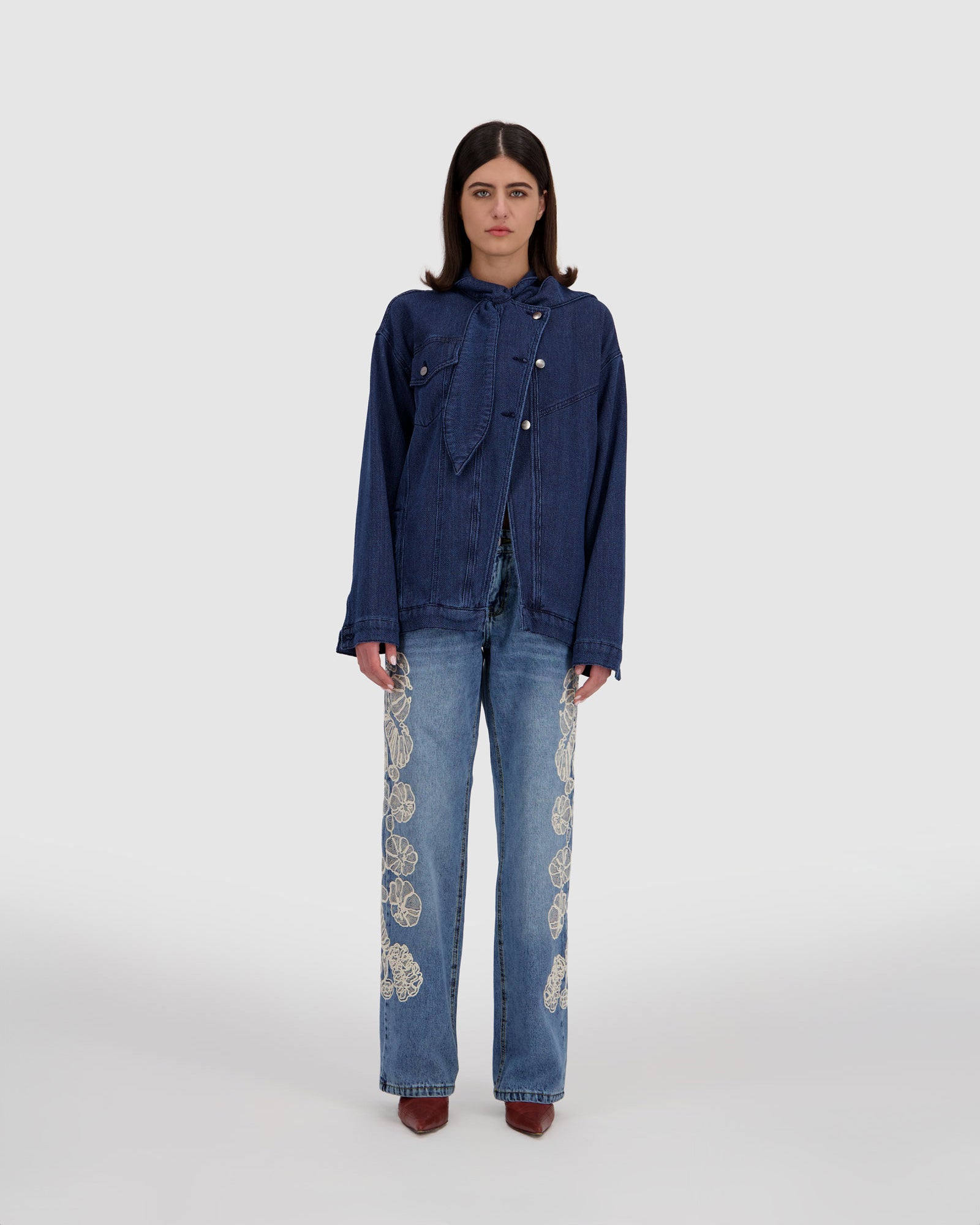 Side Embroidered Destiny Jeans