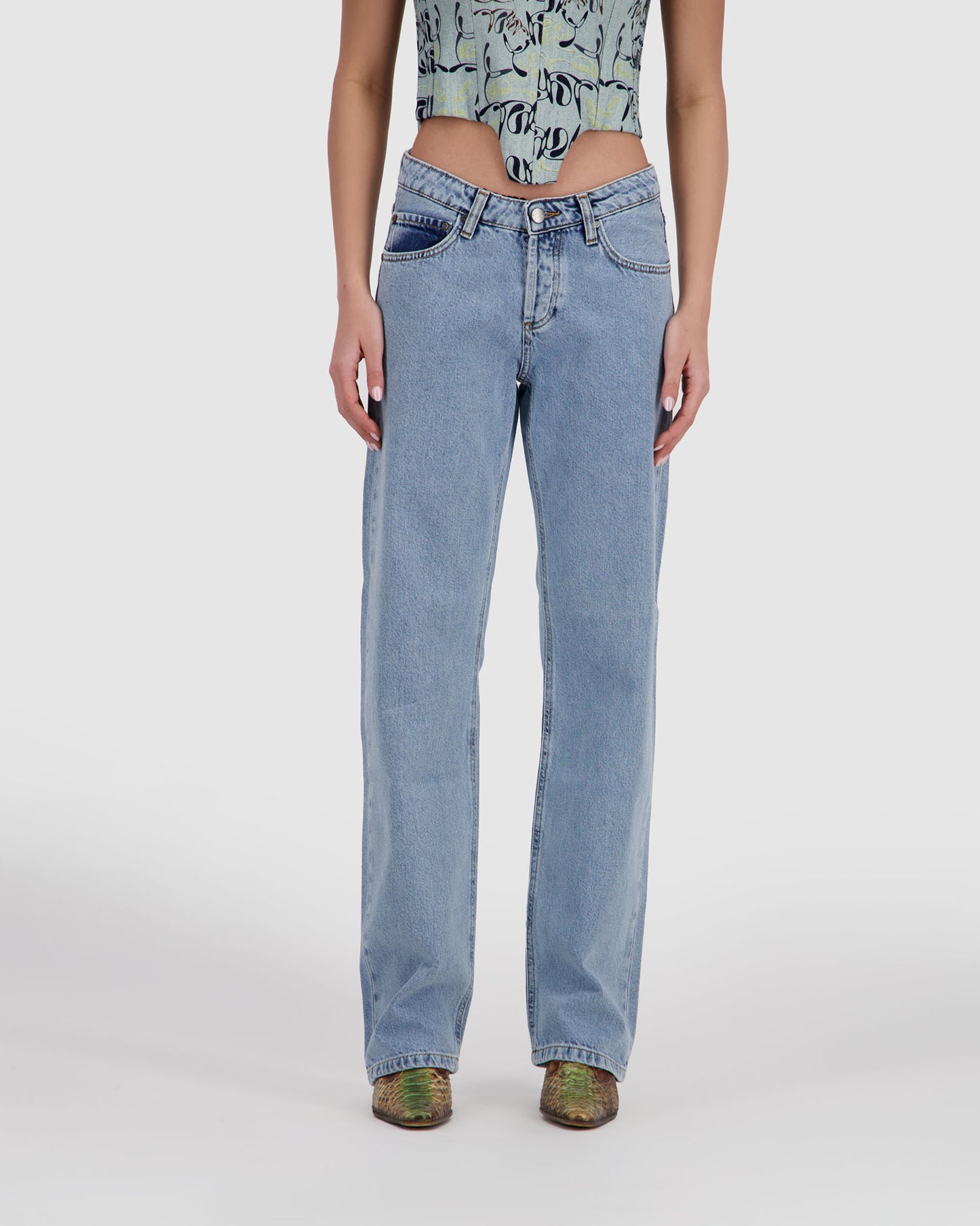 Relaxed Jeans - Light Sky Blue
