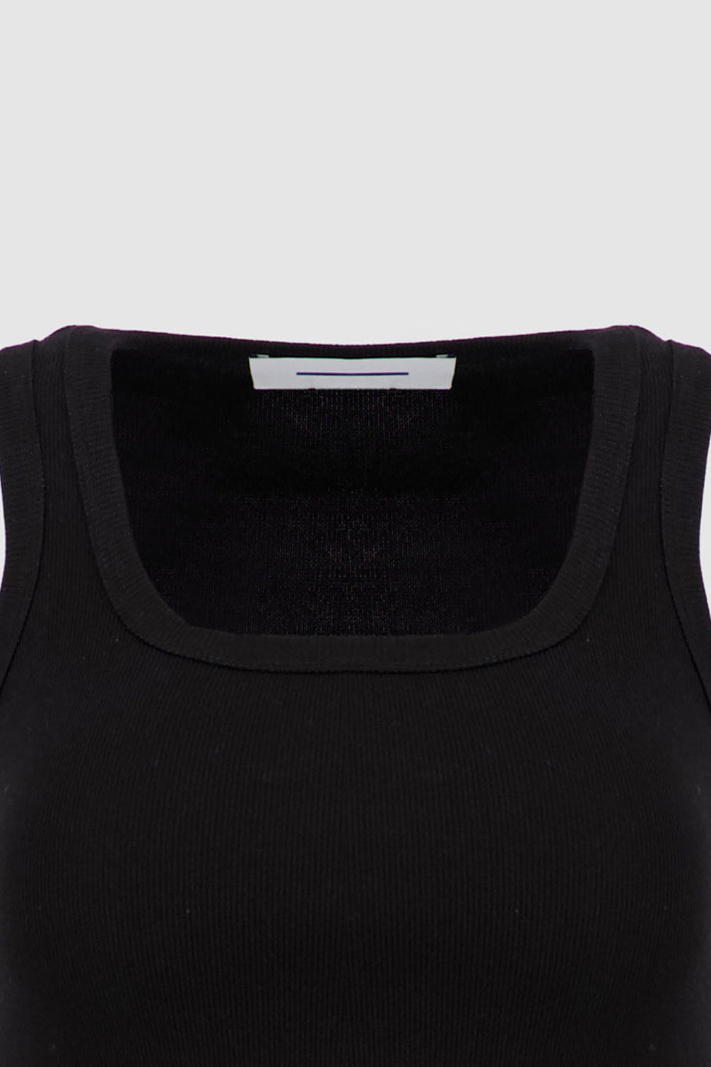 U Square Tank -Black