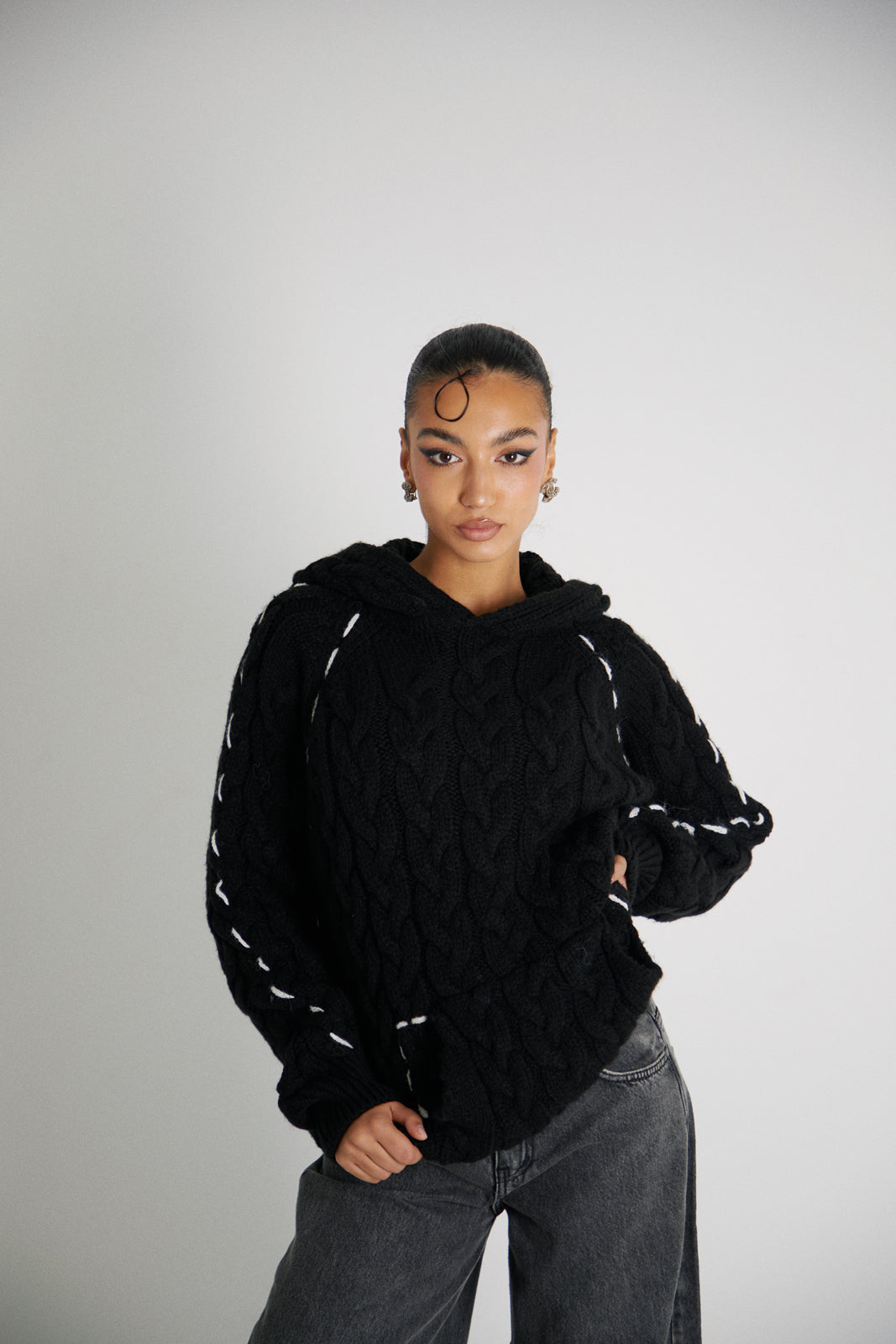 Cable Knit Pullover Black