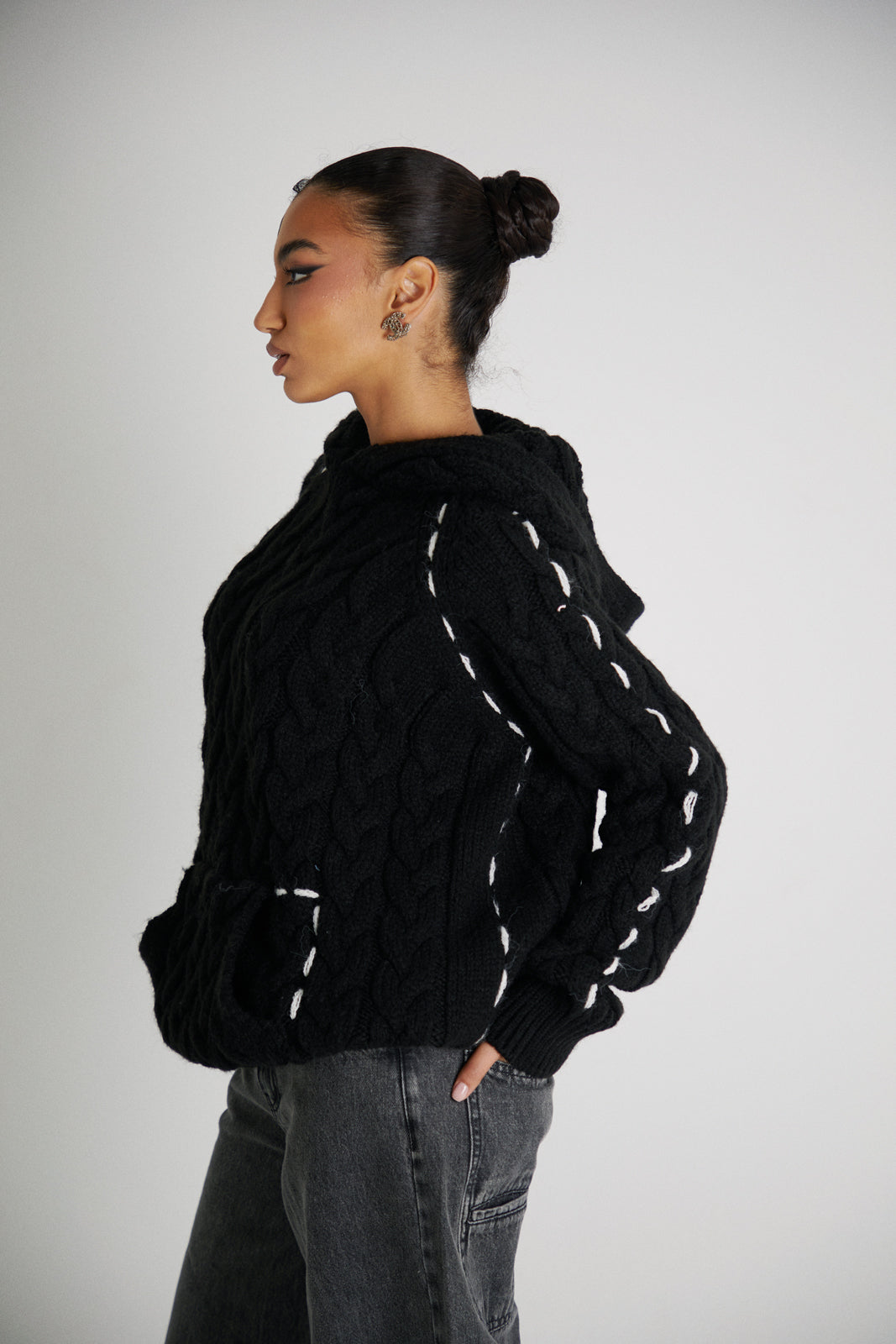 Cable Knit Pullover Black