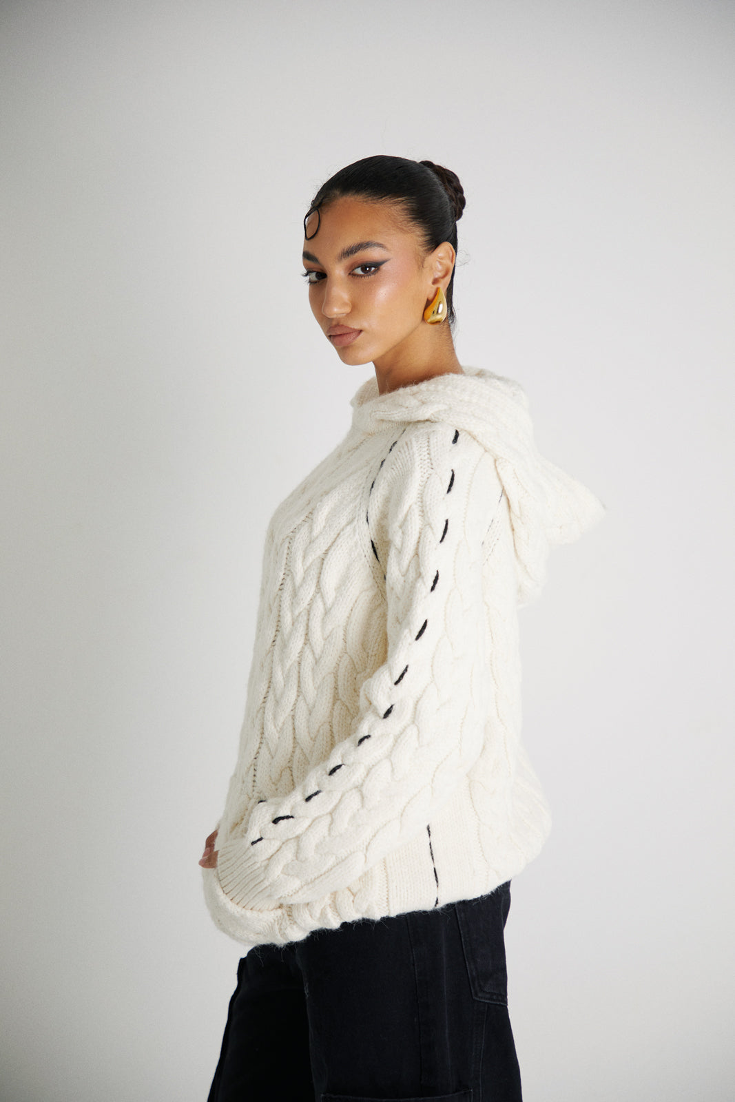 Cable Knit Pullover Cream