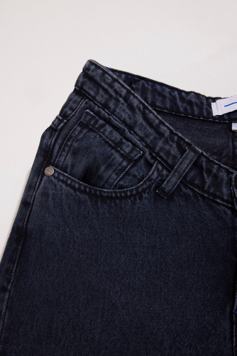 Be Edgy - V cut Jeans - Stone Black